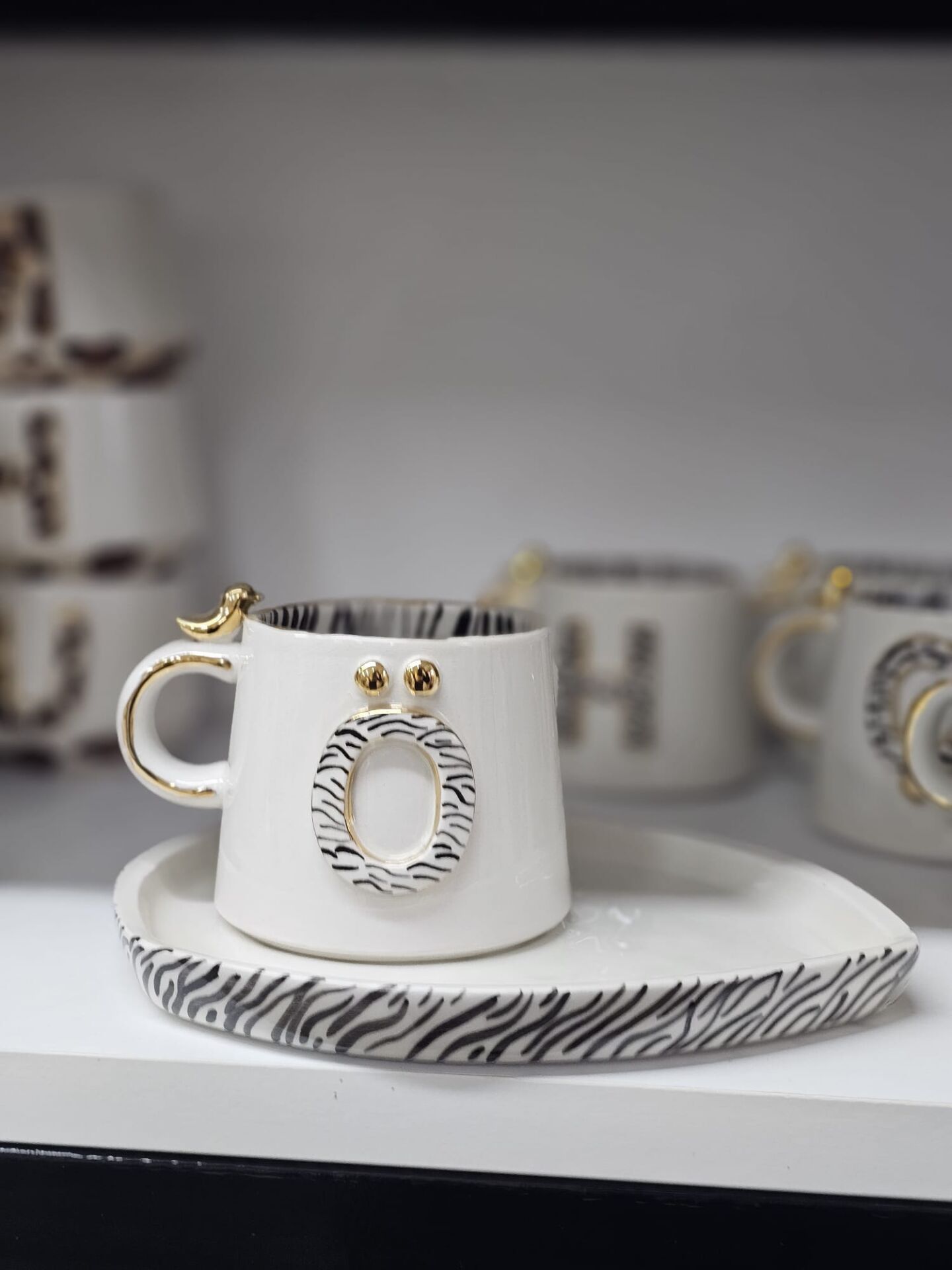 ZEBRA DESENLİ MUG  Ö [tabaklı]